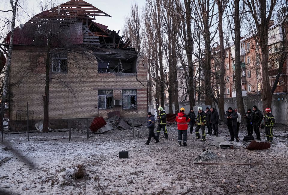 Blasts rock Kyiv; U.S. considers sending Patriot air defence system to Ukraine - Vimarsana News